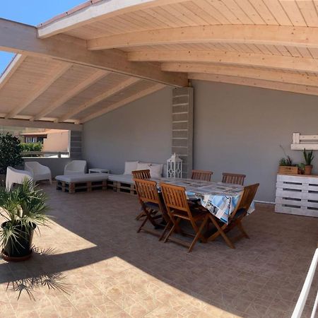 Villa Relais La Terrazza à Palmadula Extérieur photo