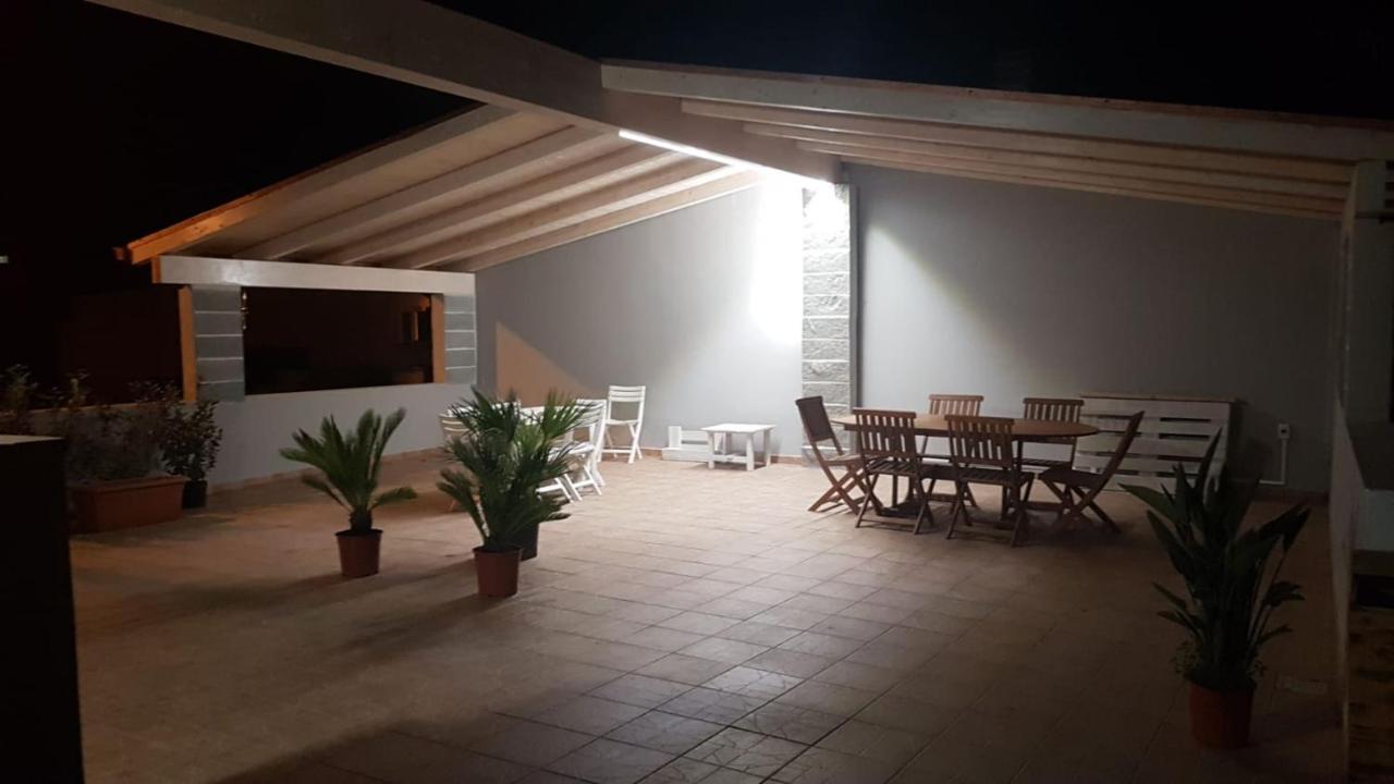 Villa Relais La Terrazza à Palmadula Extérieur photo