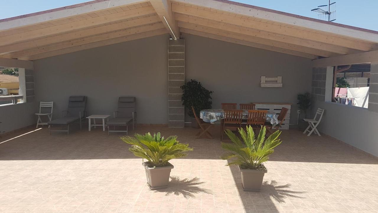 Villa Relais La Terrazza à Palmadula Extérieur photo